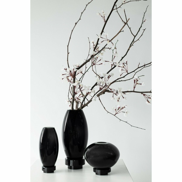 Vaas bolvorm innovatief design, zwart glas, RUD00_Luxury Edition