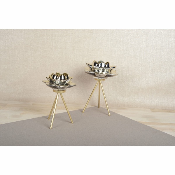 Golden Flower Stand 15x15x20.5 cm