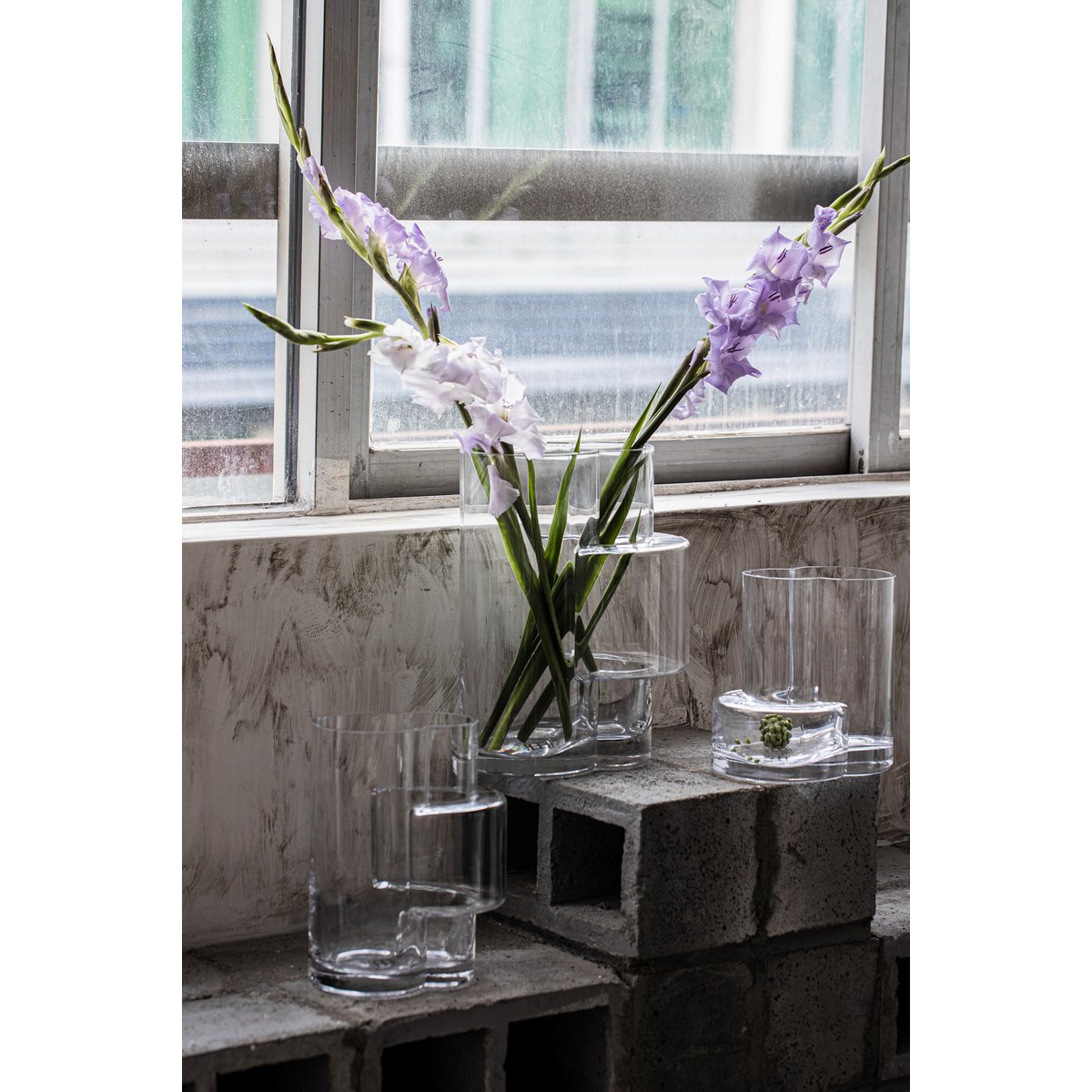 Glazen vaas van top innovatief design met constructivistische touch, FUSION 20 helder glas