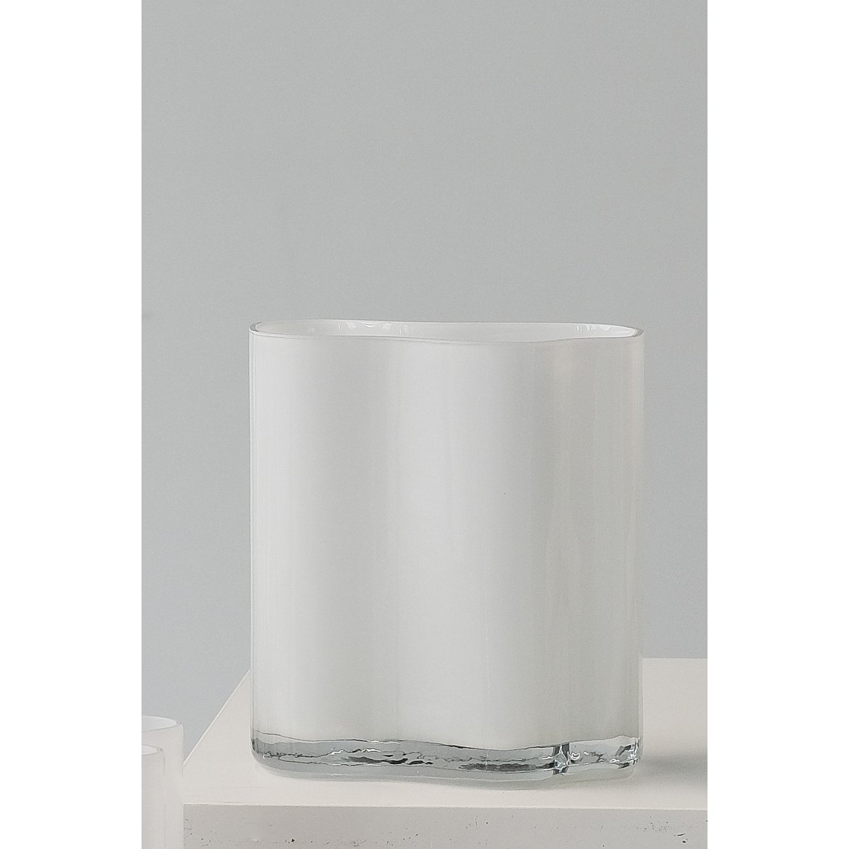 Nieuwe moderne design vaas geïnspireerd op CORAL en Aalto, middelgroot, COR20WH