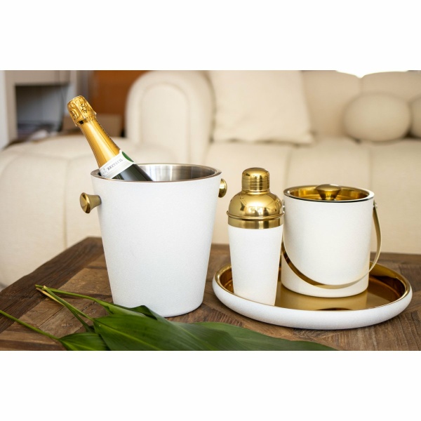 Shaker met ecru en gouden cocktail 8x8x22cm