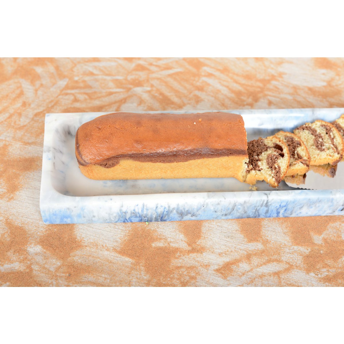 Aperitif Dish 3 Compartimenten / Blue Resin Cake Dish Cloud