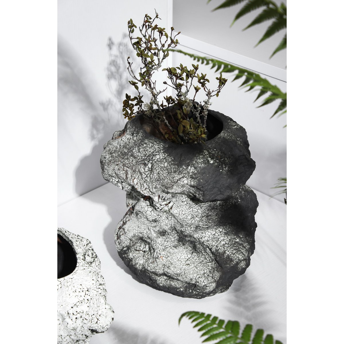 Keramische vaas m. look van rock, trendy natuurlijk design.CHU32ZW