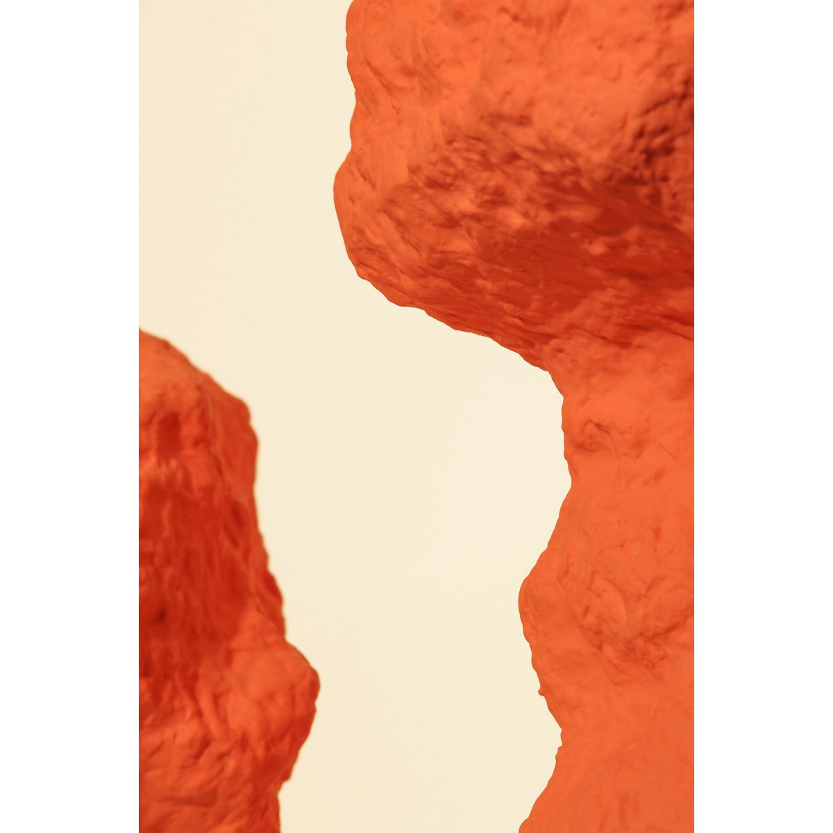 Keramiek vaas met rock look, in trendy oranje CHU20OR