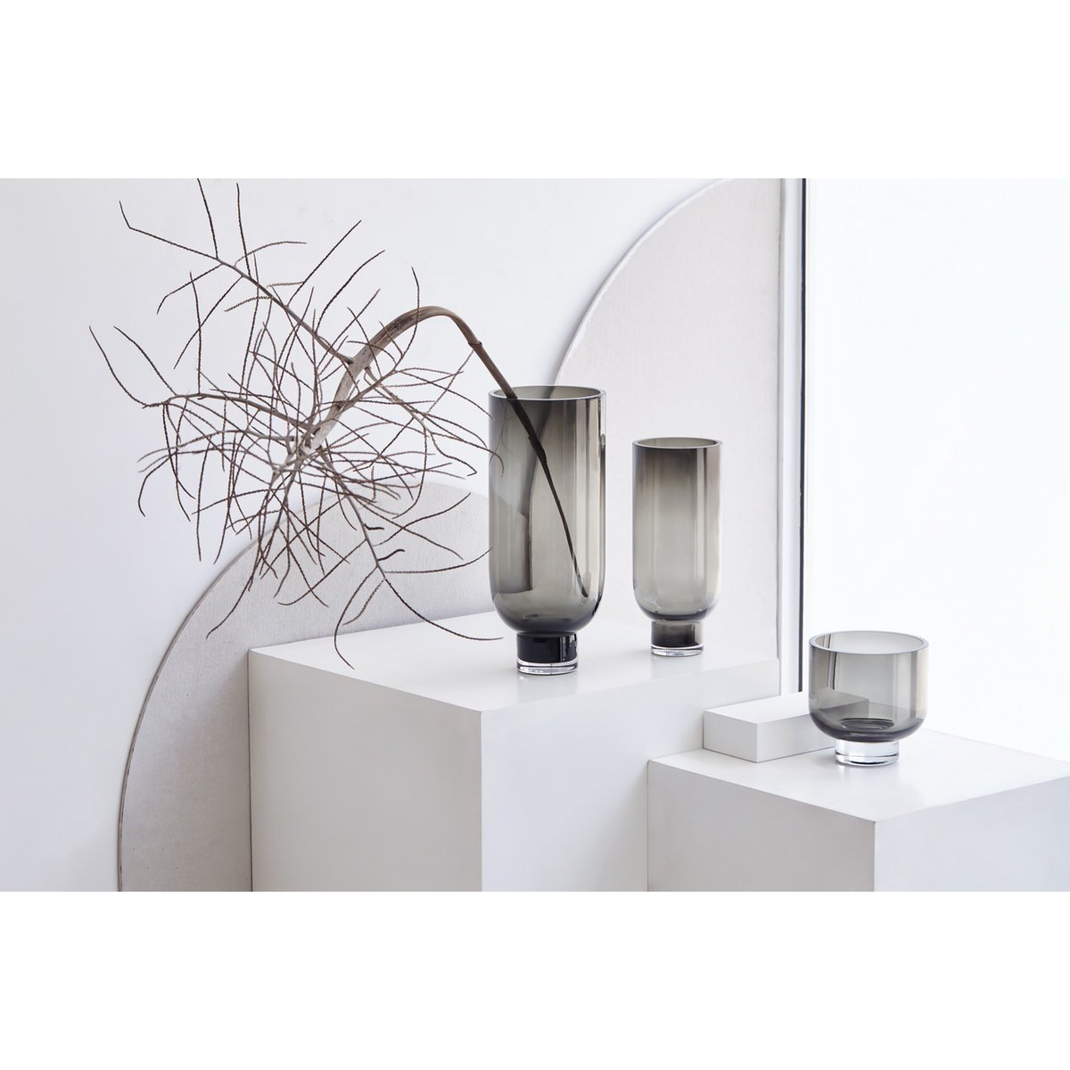 Moderne Luxe koffer van 9MM dik glas, donkergrijs, Sober design, OMAHA 28GR