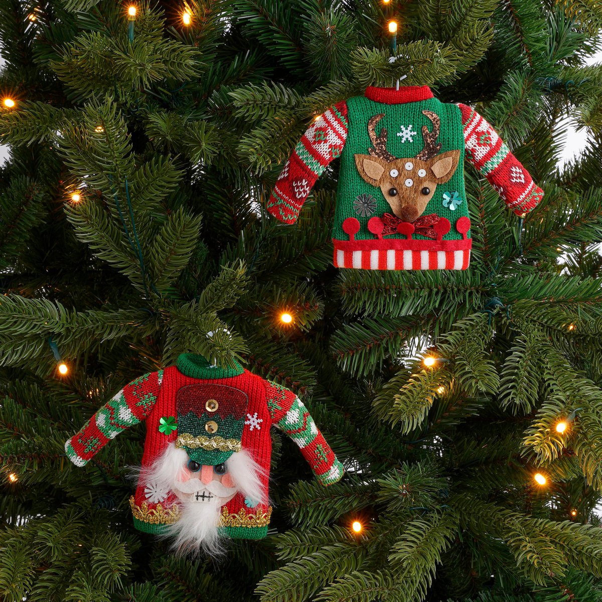 Kerst Ornament Sweater - L20,5 x B2,5 x H15 cm - Rood