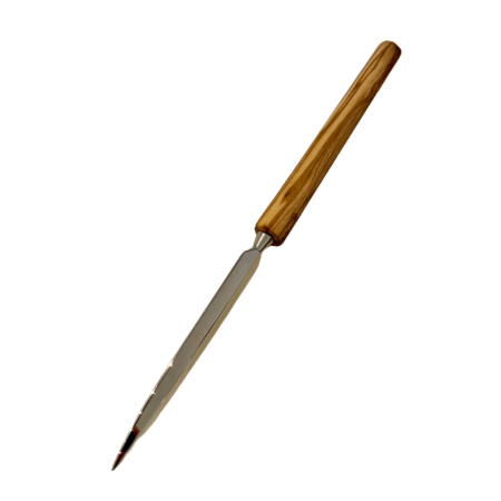 Briefopener met olijfhouten handvat