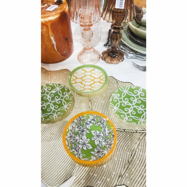 Groene en oranje bekers - veel van 4
