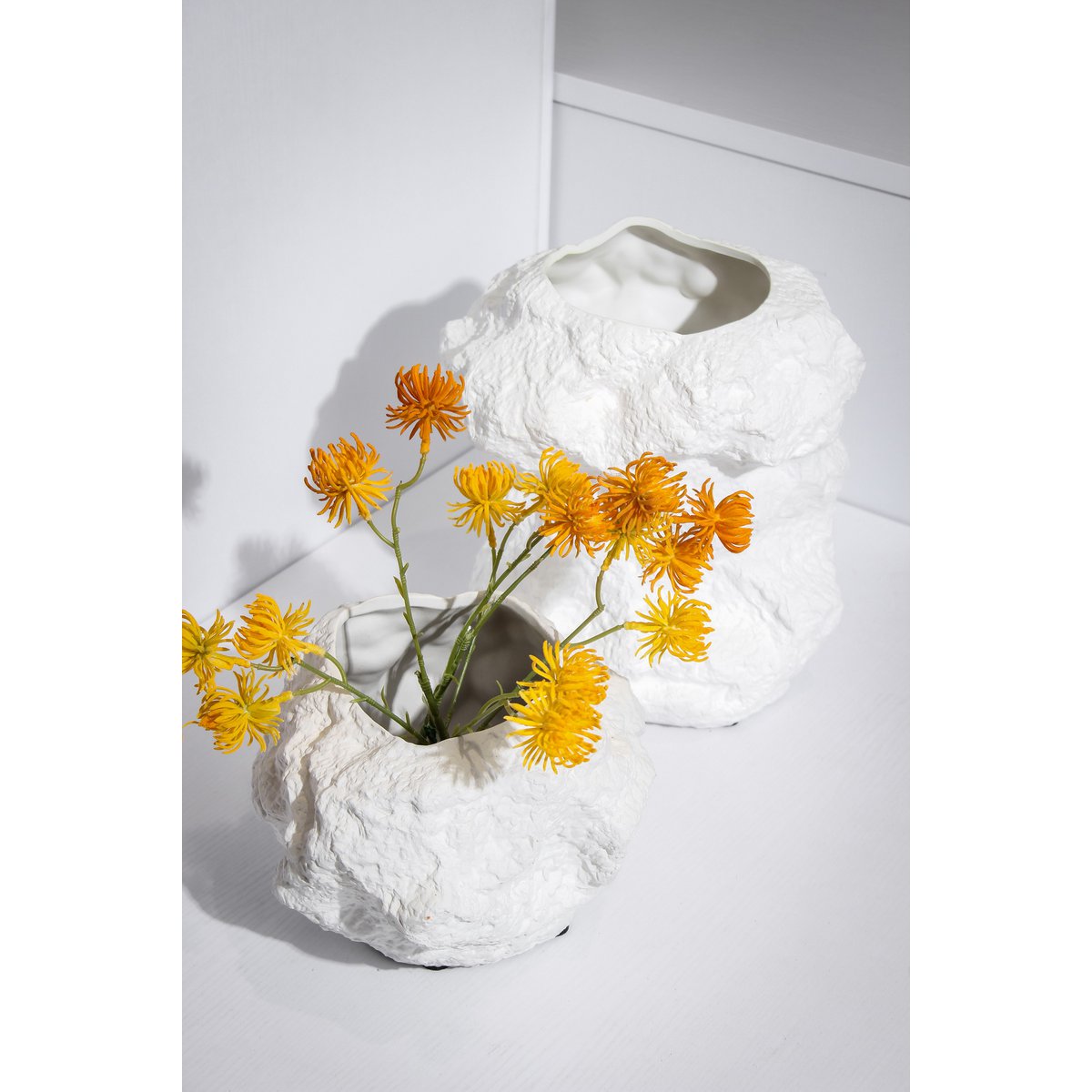 Keramische vaas m. look van rock, trendy natuurlijk design.CHU20WH
