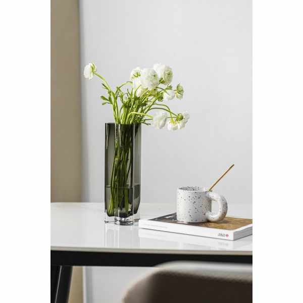 Modern design slanke vaas geïnspireerd door CORAL + Aalto, COR26GR