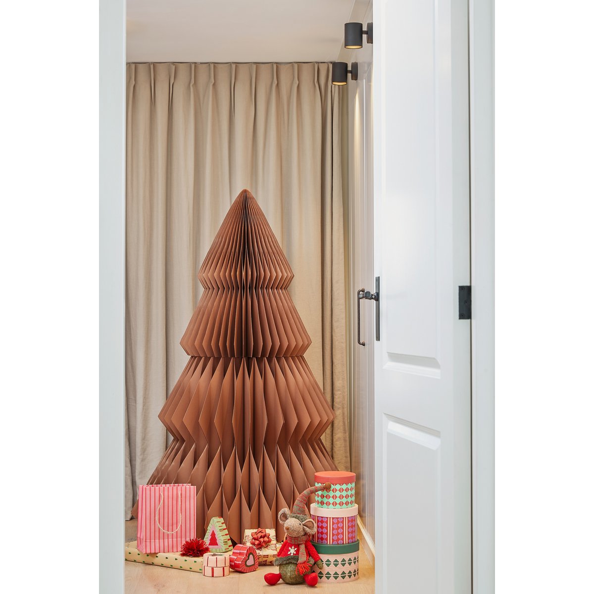 Papieren Kerstboom - Opvouwbare Kunstkerstboom - H152 x Ø104 cm - Kerst Decoratie - Bruin